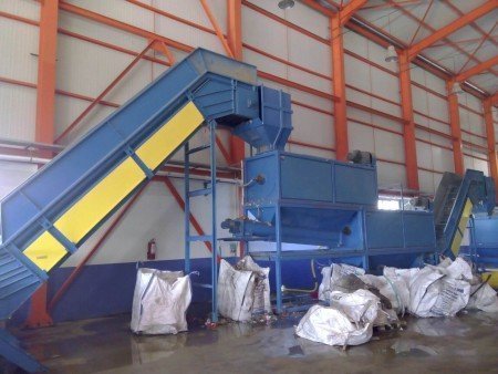 Feeding And Transfer Conveyor