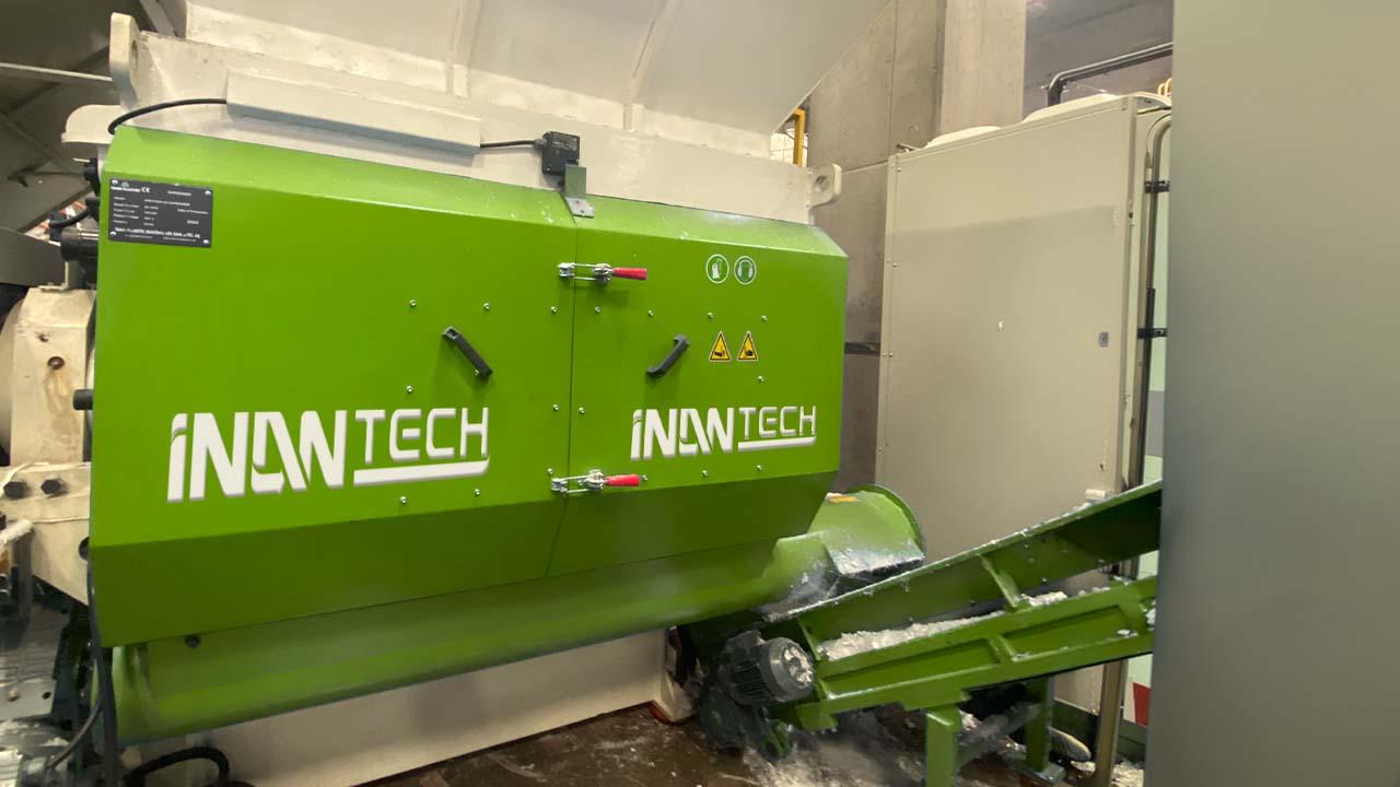 2000 Single-Shaft Shredder-3